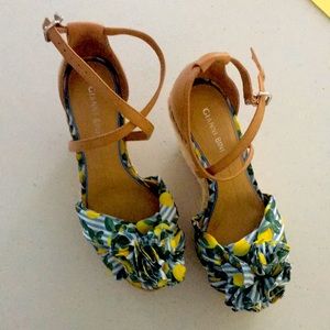 Gianni Bini wedges